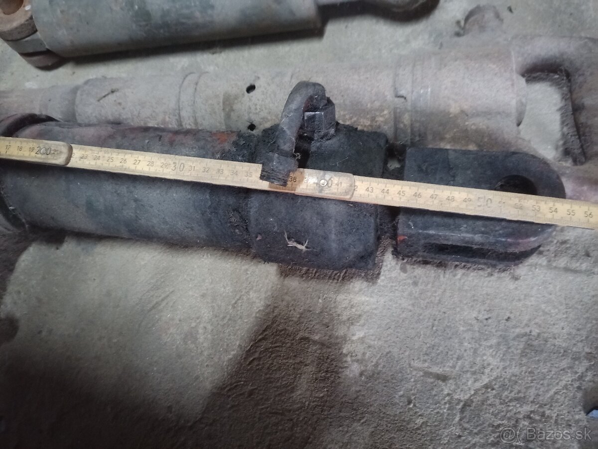 Predám hydraulické valce - 6