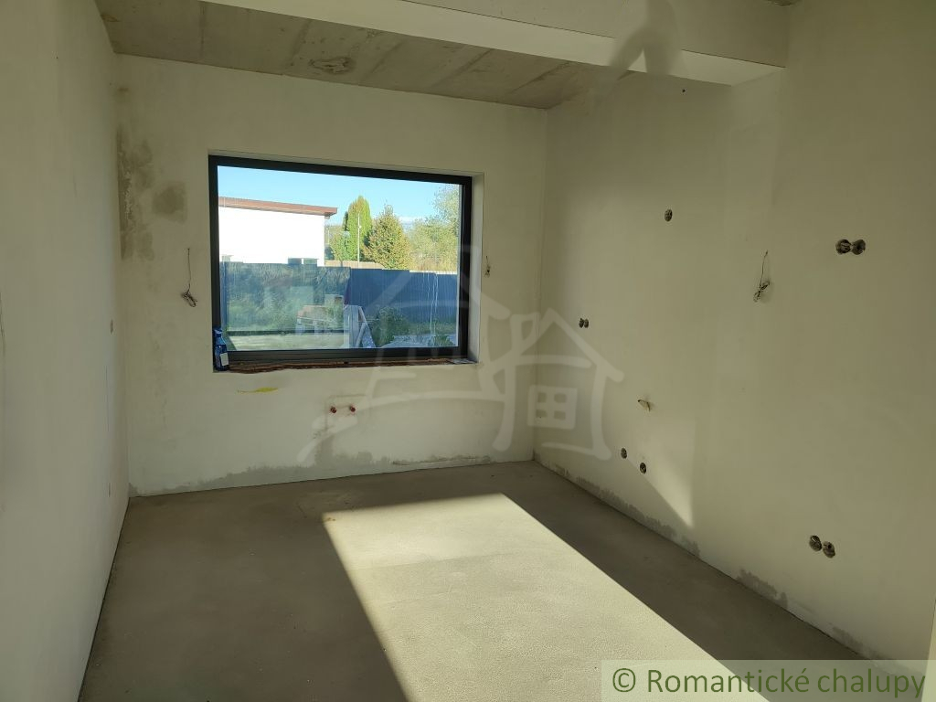 Moderný rodinný dom v pokojnej prírodnej lokalite, na skok - 6