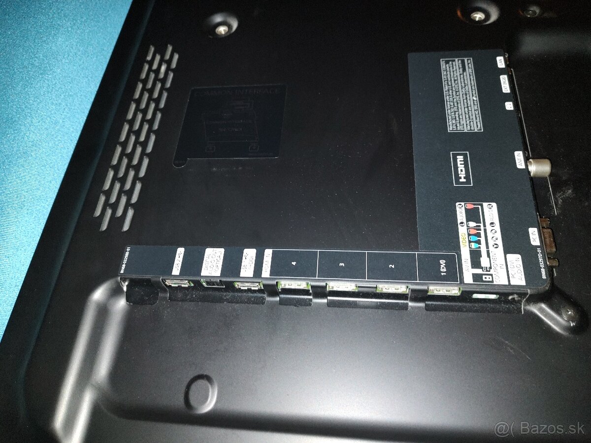 Samsung UE37D5000 - 6