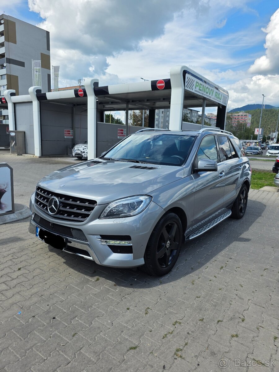 Mercedes-Benz ML trieda 350 BlueTEC 4matic AMG - 6