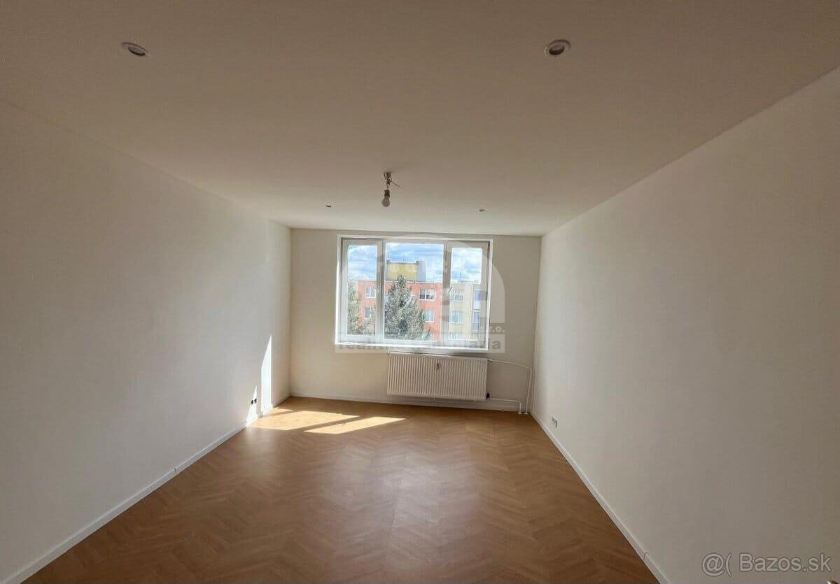 3- izbový byt na sídlisku Juh v Michalovciach - 6