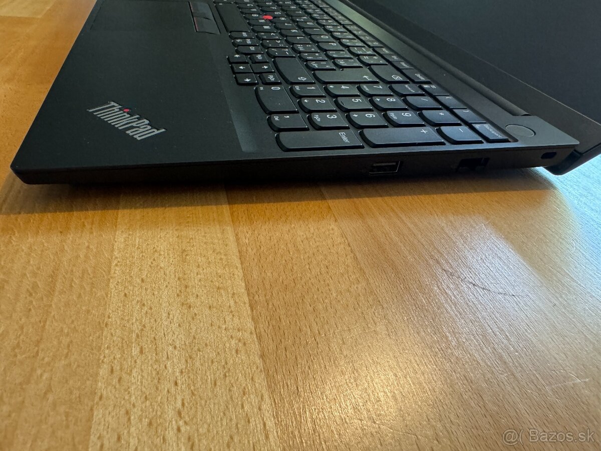 LENOVO ThinkPad E15 Gen4 - 6