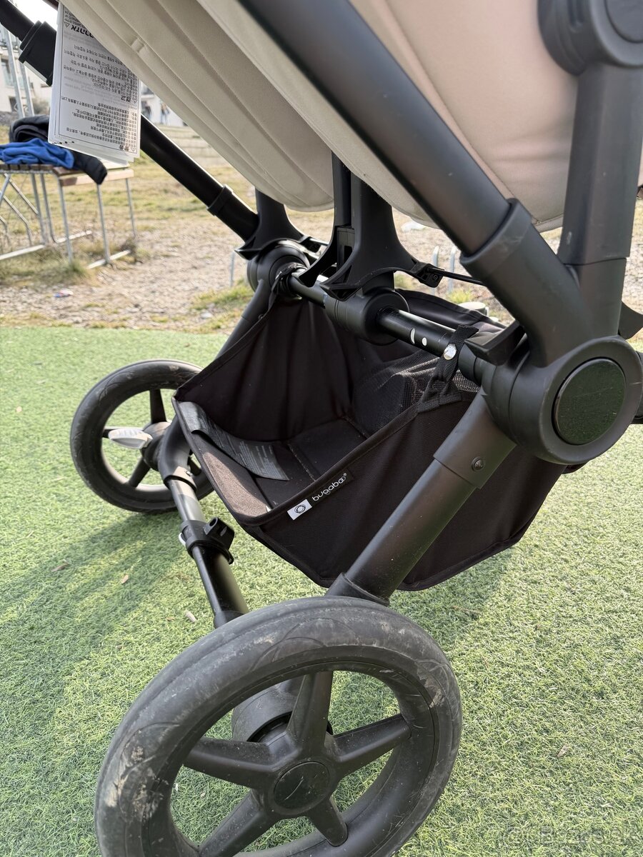 Bugaboo Donkey 5 Twin + 2× Cybex Cloud T i-size zdarma - 6