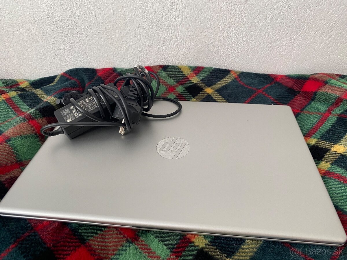 HP Laptop 15-fd0650nc – veľmi dobrý stav - 6
