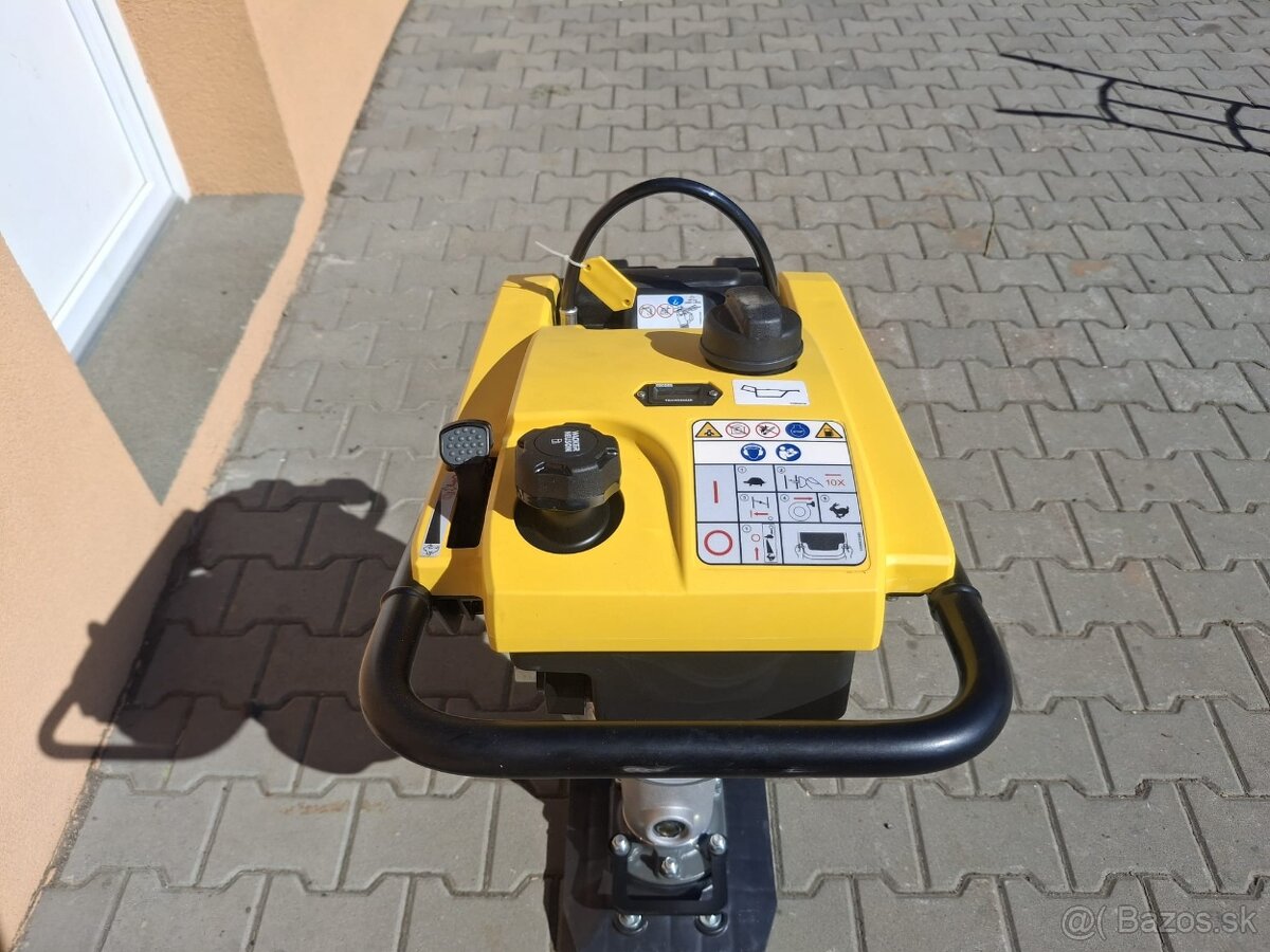 Vibračný pech Wacker Neuson BS 50-2 Plus - 6