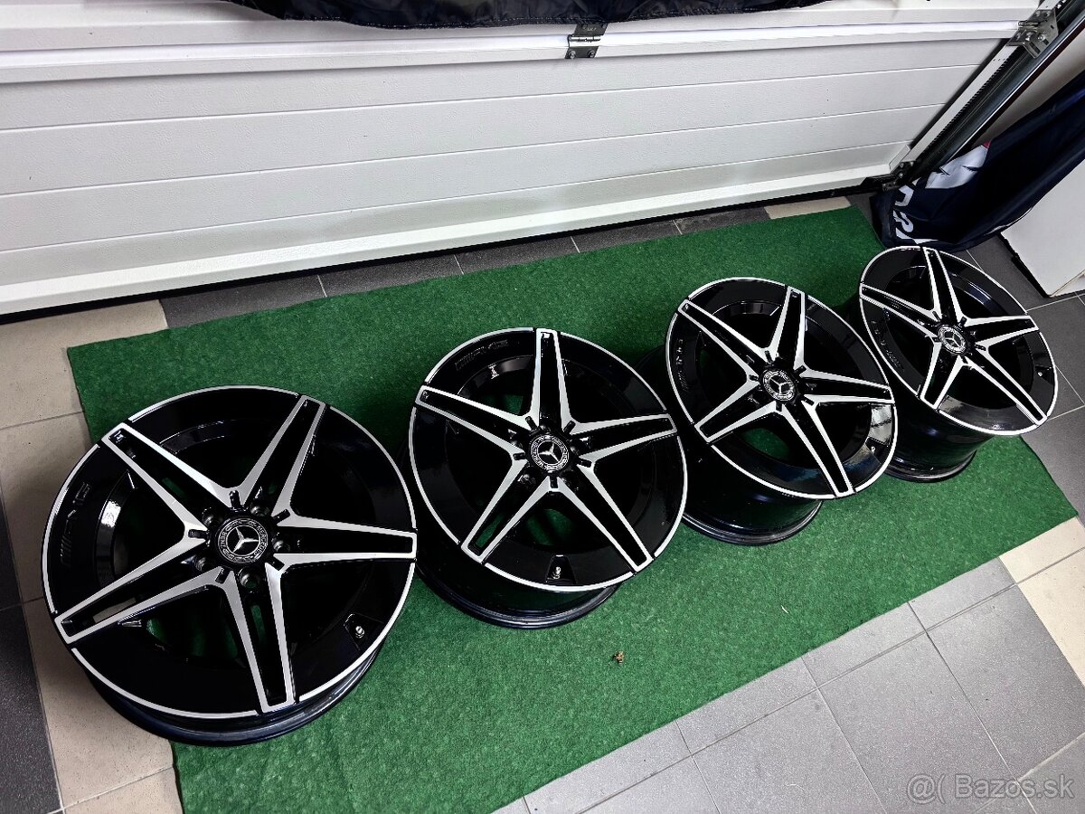 Mercedes AMG C W206 R18 original - 6