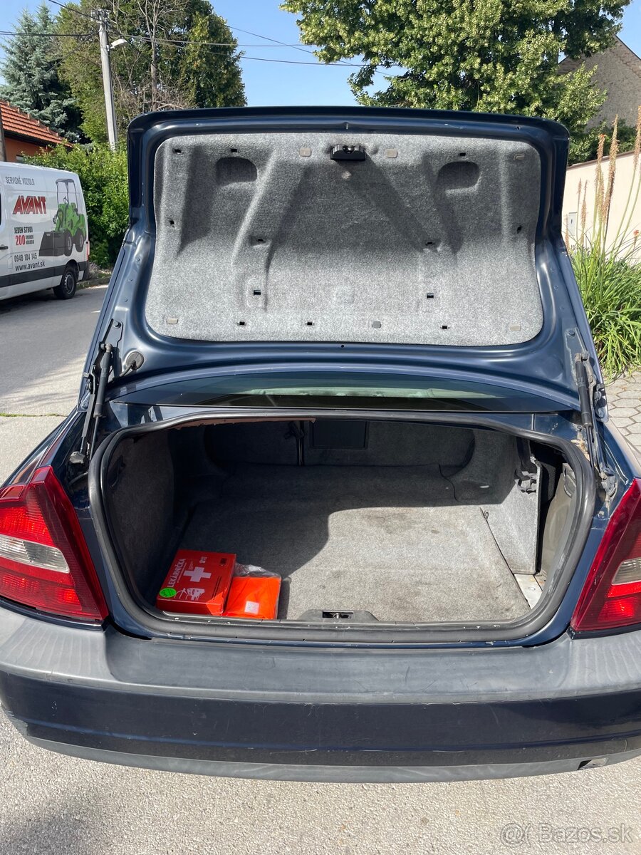 Volvo S80 2.5D - 6