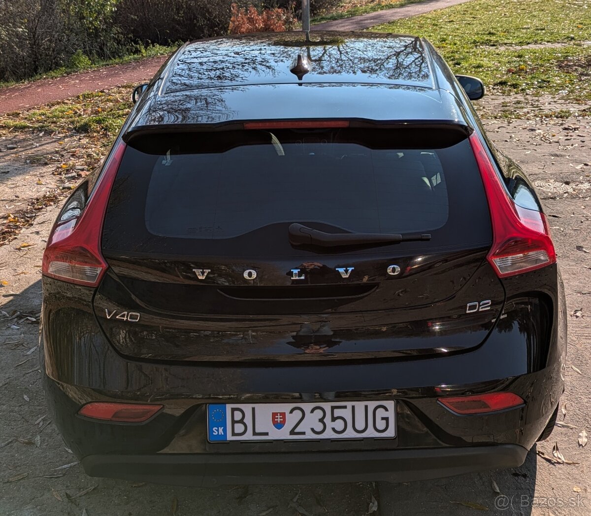 Volvo V40 1.6 D2, 2012 – výborný stav, bez investicii - 6