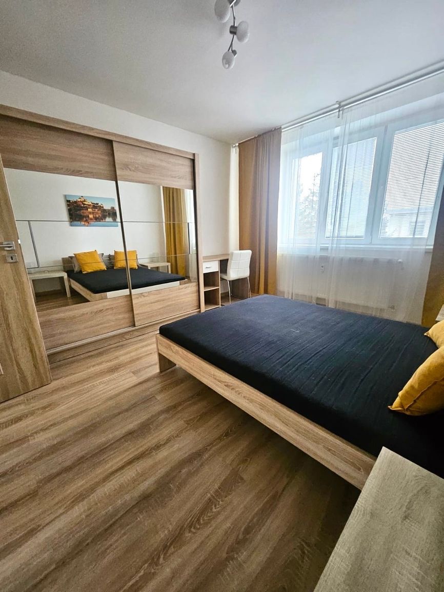 VÝNIMOČNÝ 3-IZBOVÝ BYT V CENTRE TRENČÍNA S 2 BALKÓNMI - 6