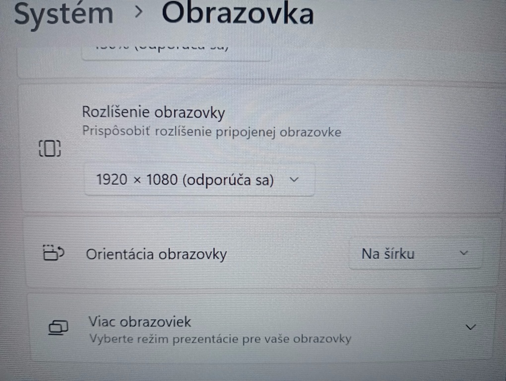 predám Lenovo Thinkpad T460 , Intel i5 , 8gb ram , Win 11 - 6