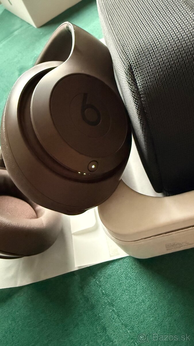 Beats Studio Pro - 6