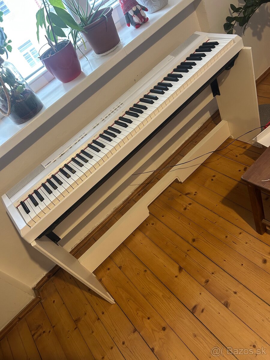 Yamaha digital piano P 105 - 6