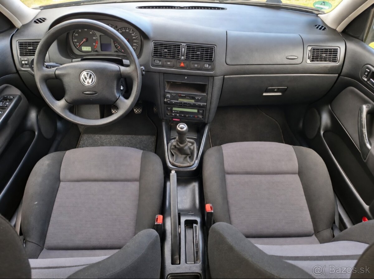 Volkswagen Golf 1.6 16V Nová STK/EK - 6