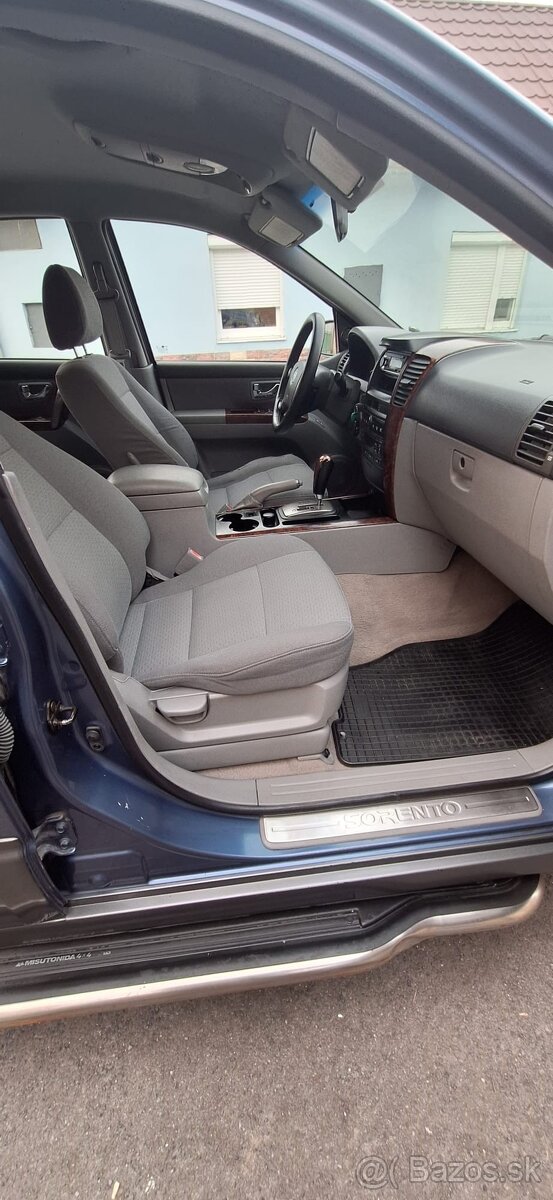 Kia Sorento 2.5 CRDI - 6