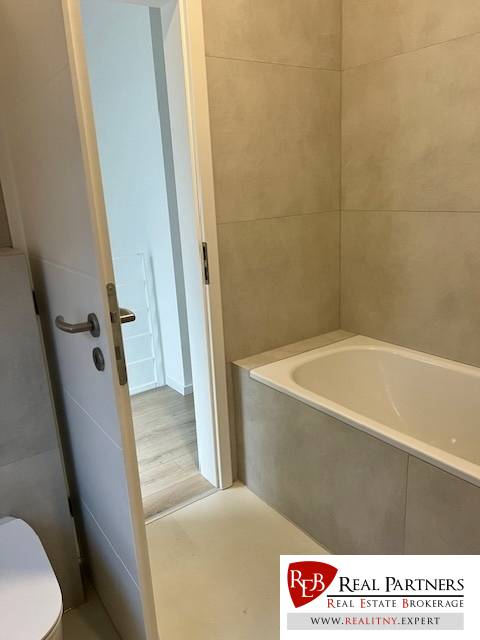 Prenájom 3-izb.byt so záhradkou, 65m2, Ivanka pri Dunaji, Pe - 6