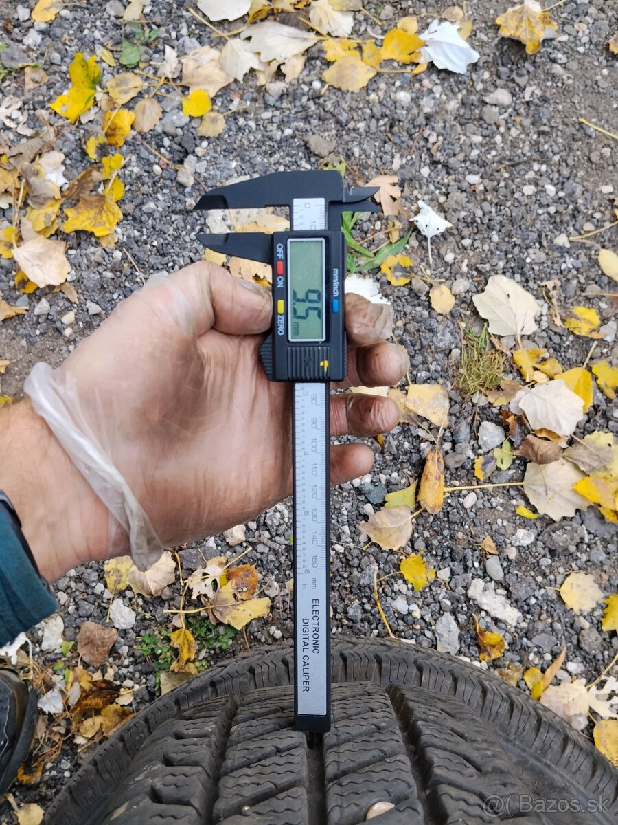 Zimne dodavkové zatazove 195/70 R 15C Barum Snovanis2, 2ks - 6