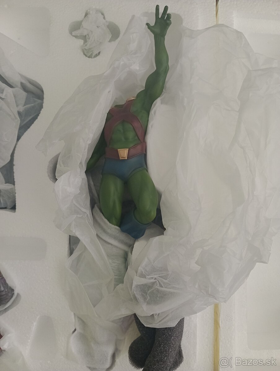 Predám sošku Iron studios Martian manhunter - 6