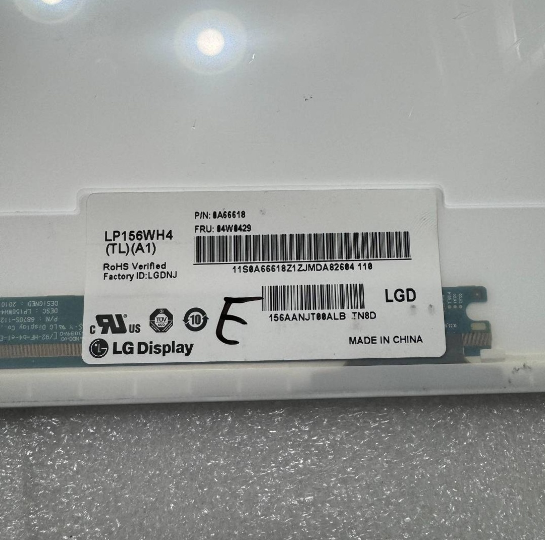 Predám obrazovku do notebooku 15,6" LED display 40pin E - 6