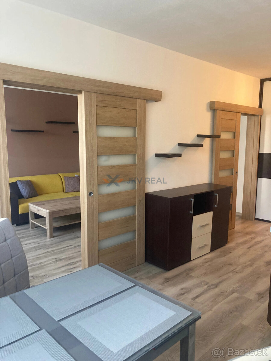 Na prenájom krásny zrekonštruovaný 3-izbový byt - 6