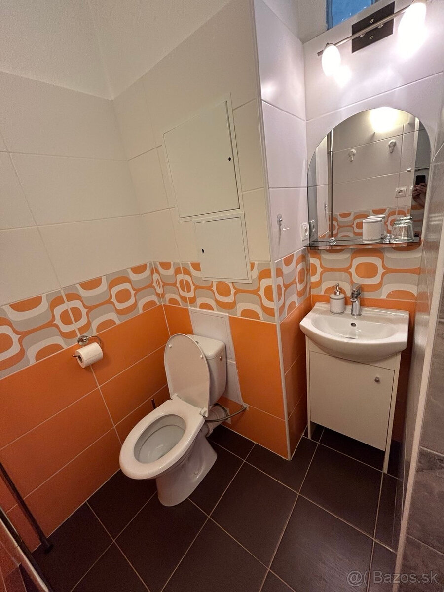 Prenájom 1-izbového bytu na Hornej ulici v Banskej Bystrici - 6