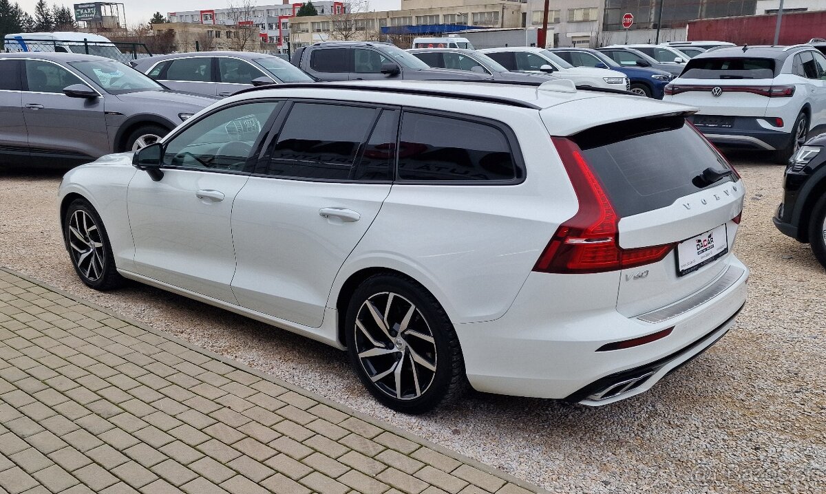 VOLVO V60 D3 R-DESIGN A/T - 6