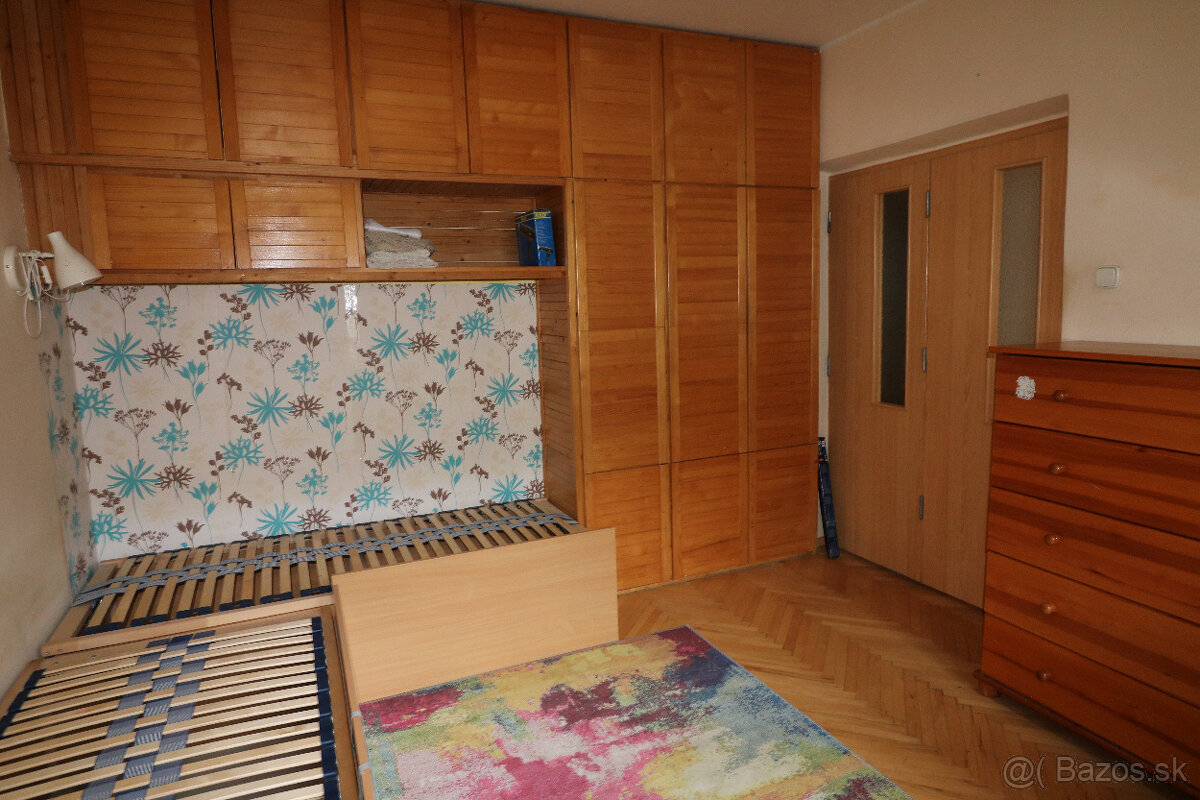 Prenájom 2 - izbového bytu Hliny 3 - 6