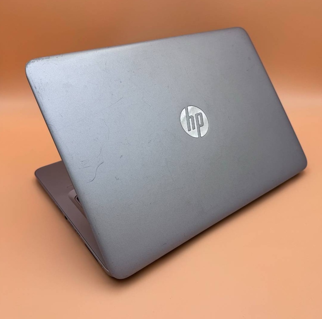 Notebook 14" HP.AMD PRO A10-8700B 4x1,80GHz.8gb ram.SSD 256 - 6