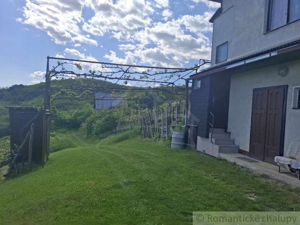 Vínny domček s nádhernými výhľadmi – splnený sen každého v - 6