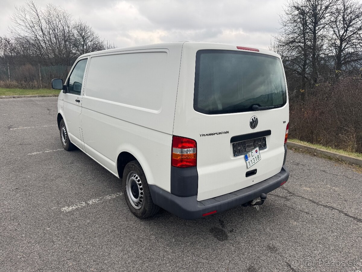 Volkswagen Transporter T5 1,9 TDi 75kW - 6