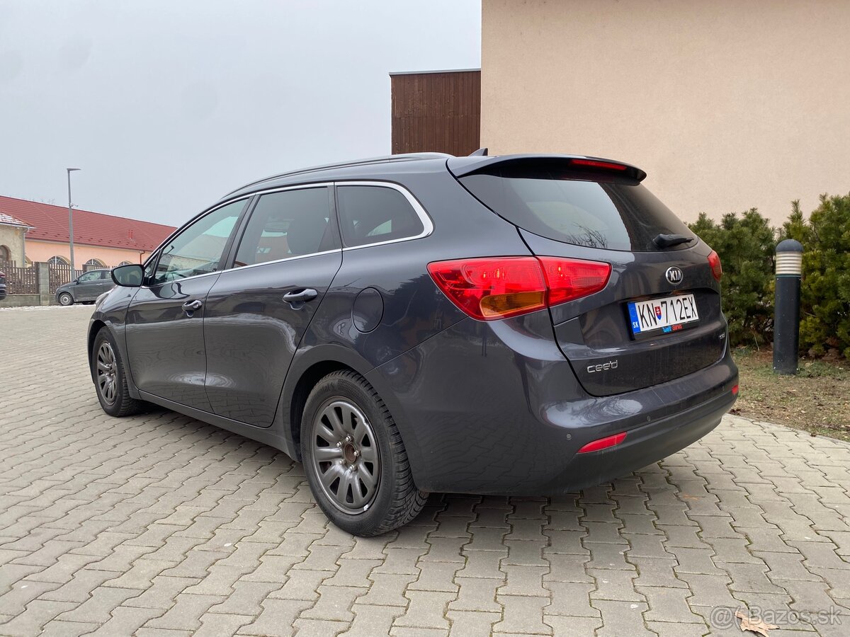 Kia Ceed 1.6 CRDi Gold - 6