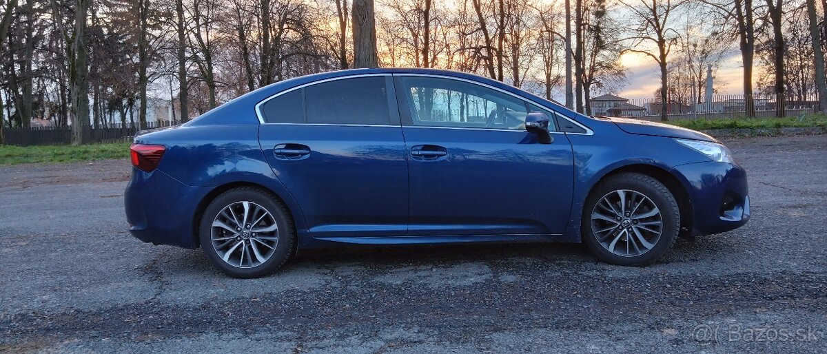 Toyota Avensis 1.8 Valvematic Active - 6