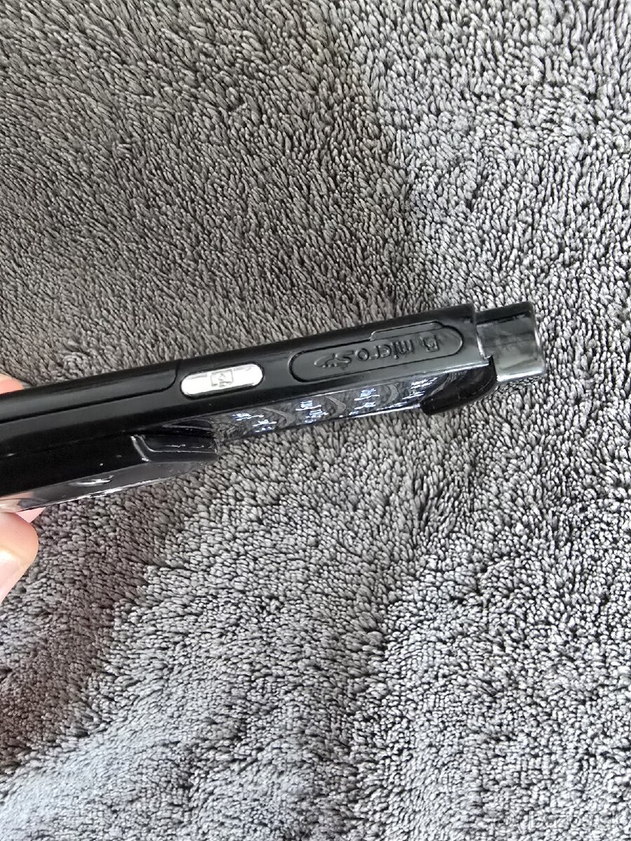 Samsung SGH-U600 - 6