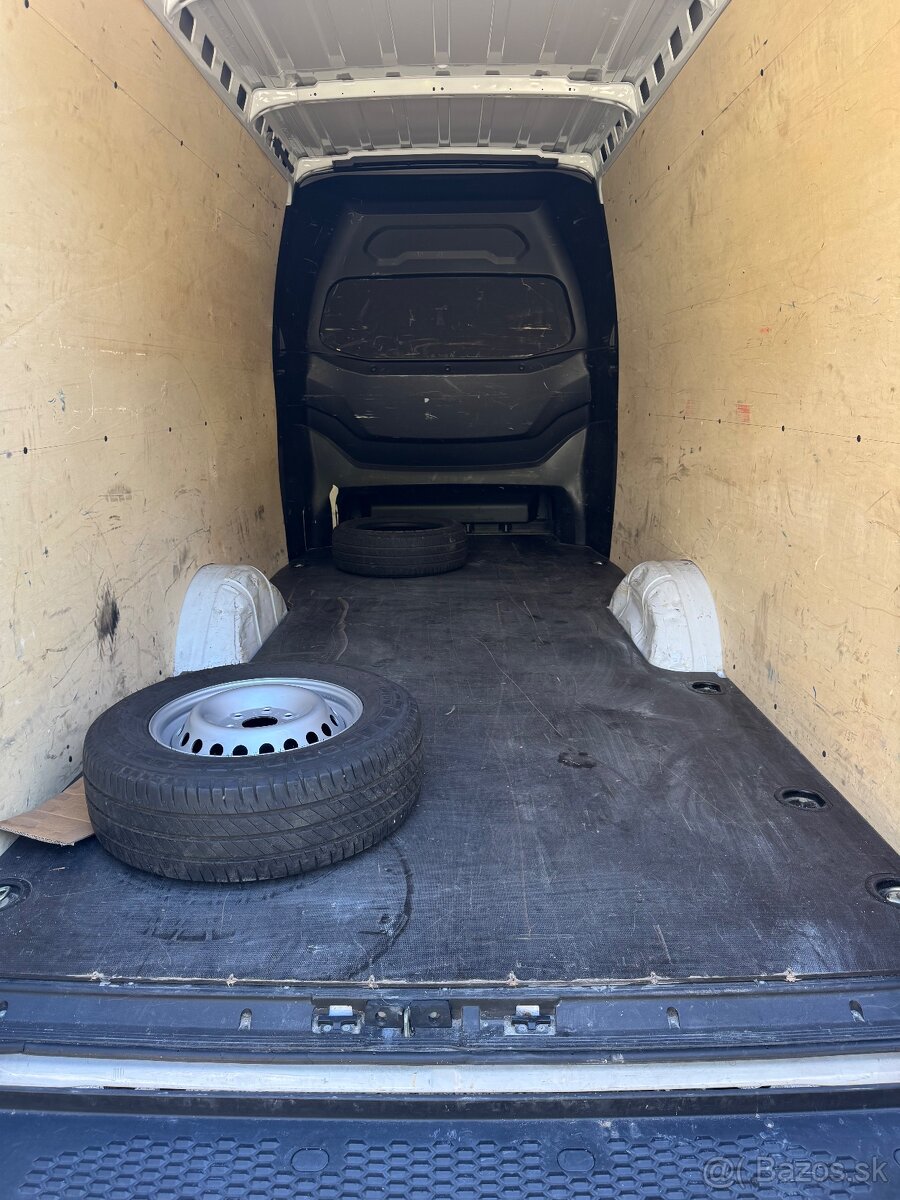 Iveco Daily 2.3 klima automat 6miestne - 6