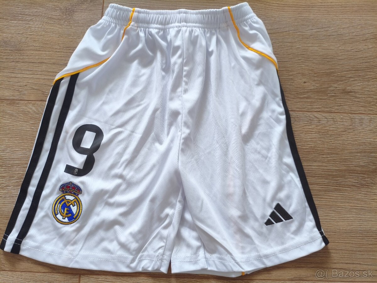 Detský futbalový set Mbappe Real Madrid - NOVÝ 2025/2026 - 6