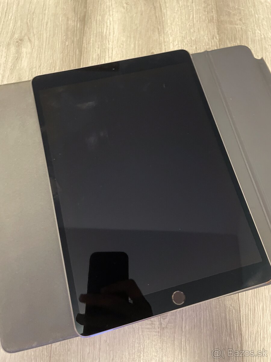 iPad PRO 10,5 Cellular 64GB (+) klávesnica - 6