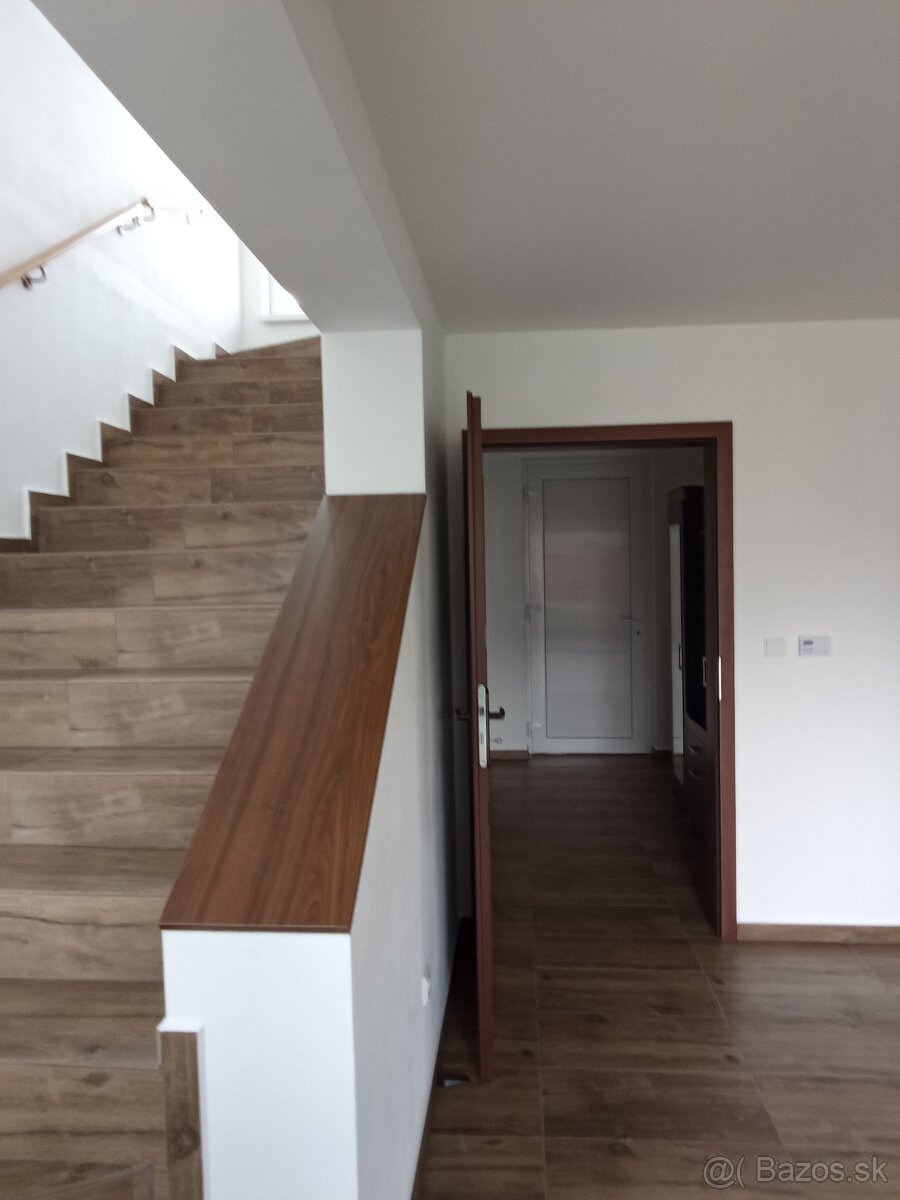 Prenajmem nový RD v obci Chor.Grob časť Čierna voda - 6