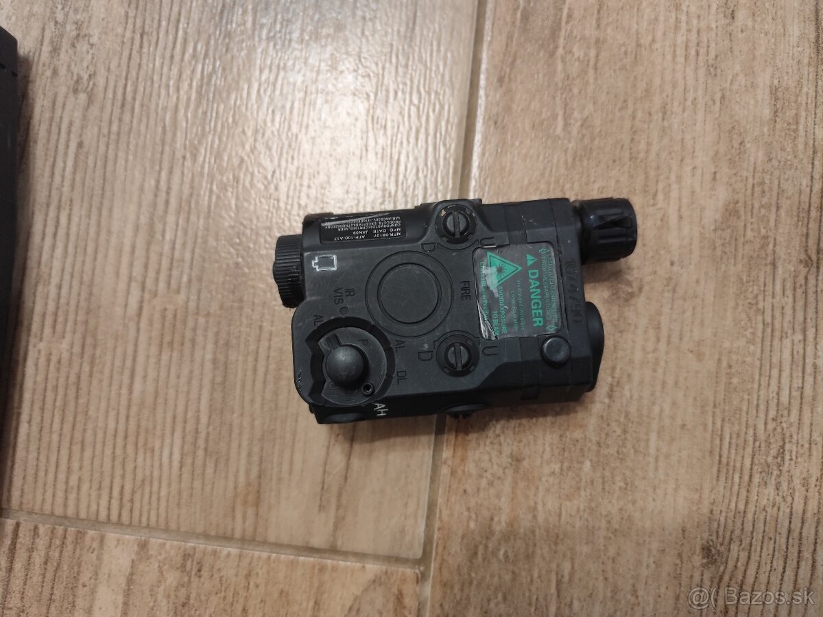 Predám Airsoft M4 od Delta Armory - 6