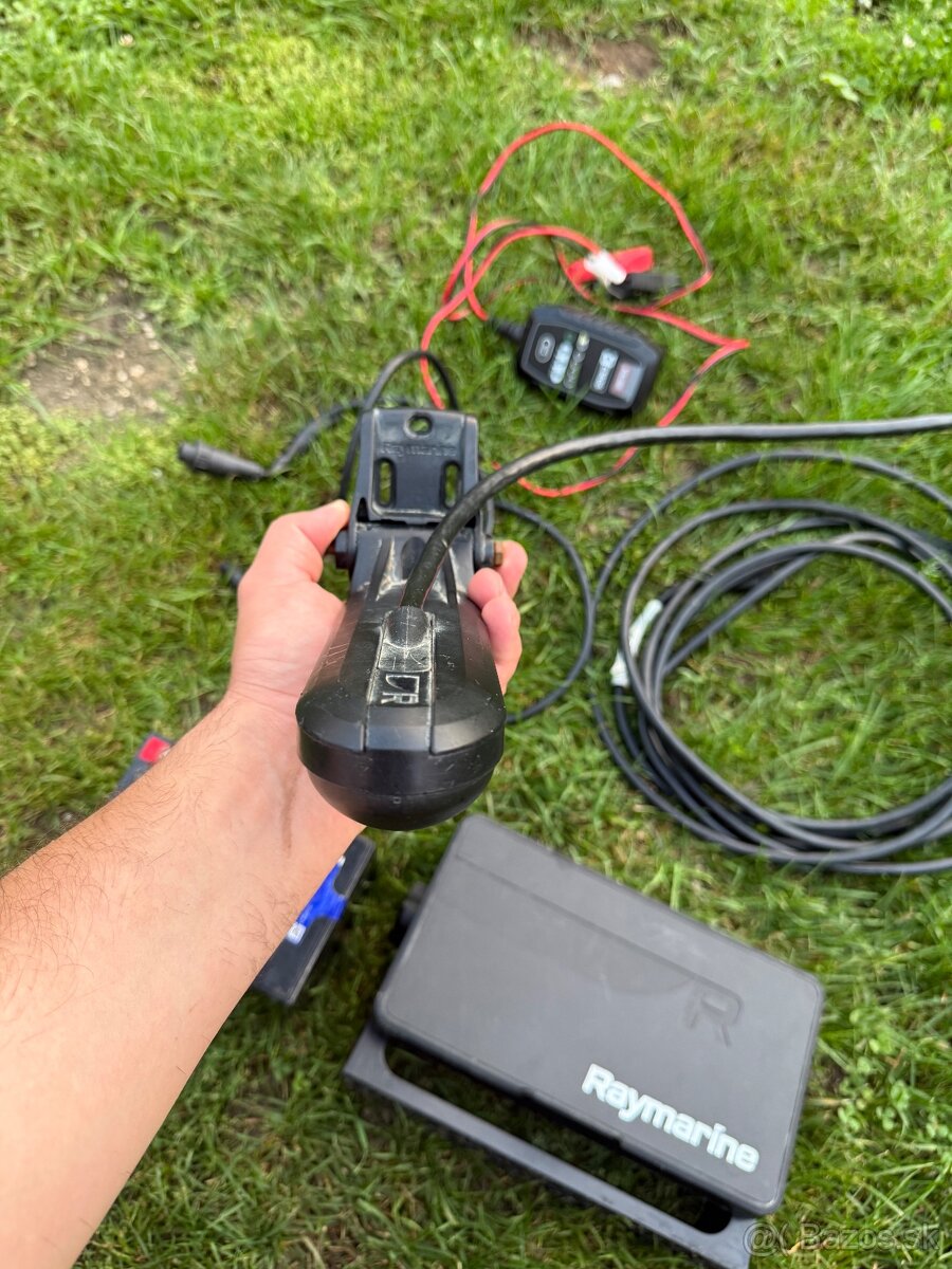 Sonar Raymarine element 7 - 6