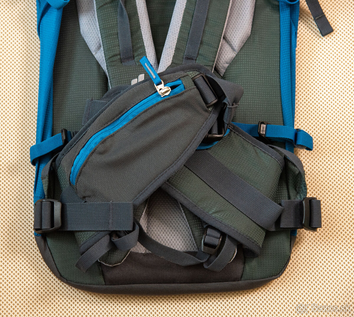 DEUTER Guide Lite 30+ extra ľahký turistický batoh - 6