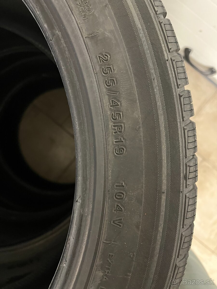 Zimné pneu. 255/45 R19 104V - 6