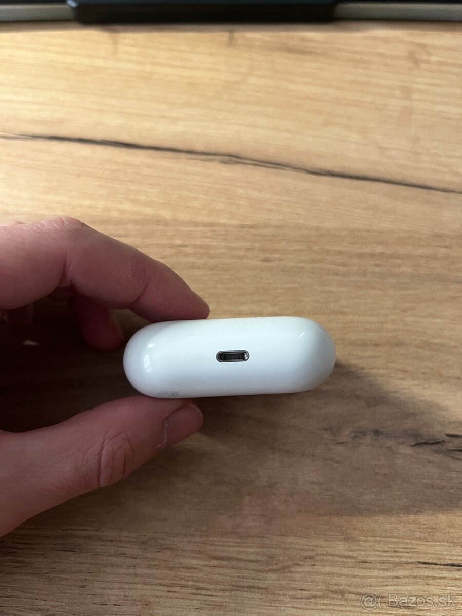 Apple AirPods Pro - 6