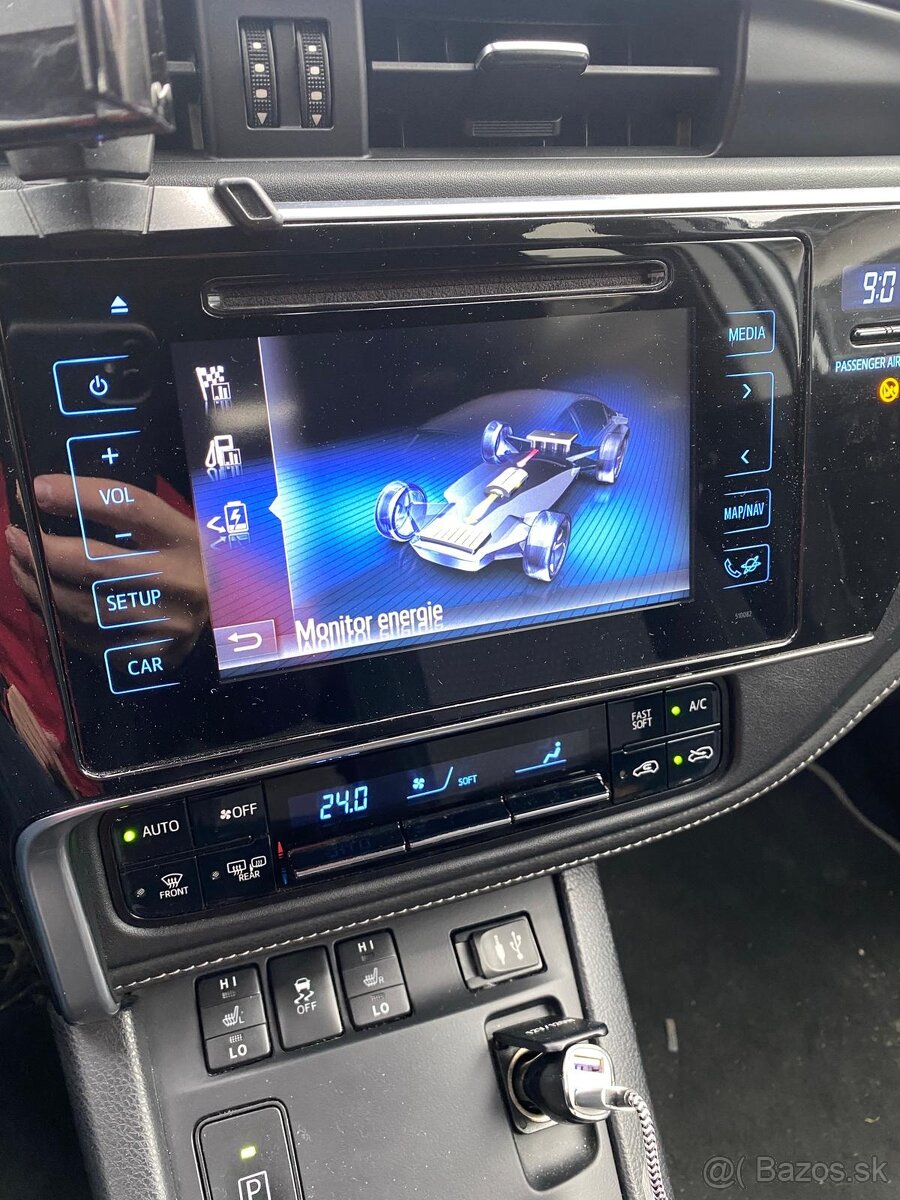 Toyota Auris Touring Sports 1.8 I VVT-i Hybrid ACTIVE trend - 6