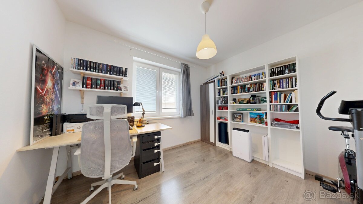 ZNÍŽENÁ CENA KOŠÚTY, moderný a útulný 4-izbový bungalov - 6