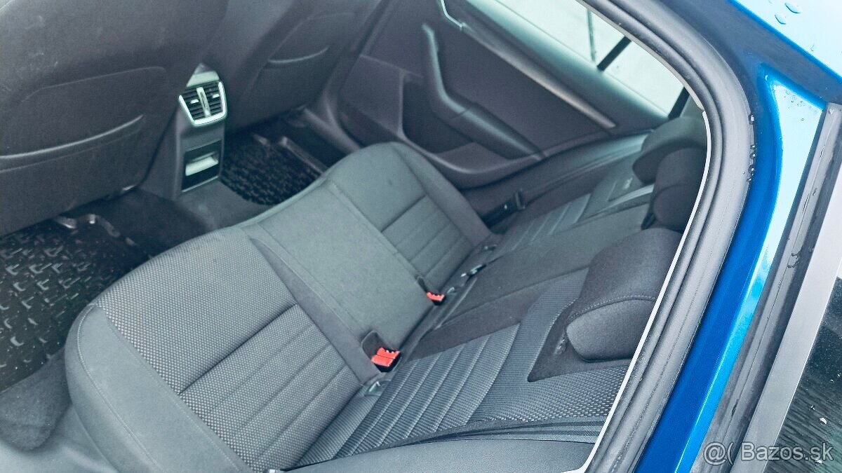 Škoda Octavia Combi 2.0TDI III. Scout 4x4 TOP 2015 - 6