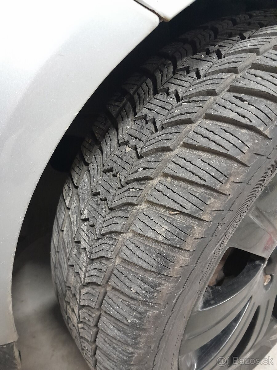 VW Golf 5 1.9Tdi 77kw Goal - 6