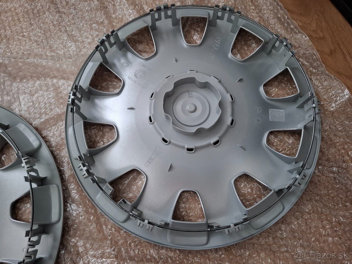 Puklice Škoda R15 3 KUSY - 6