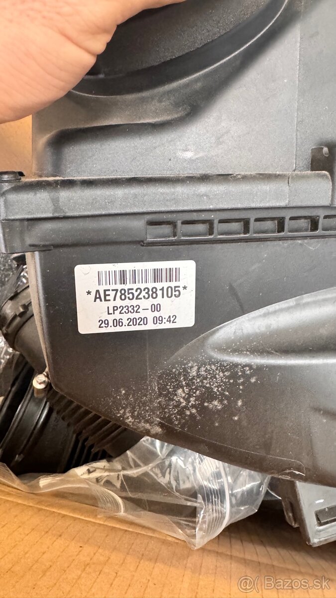 OEM sanie BMW M8 - 6