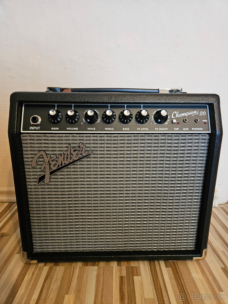 Fender Squier Affinity + Fender Champion 20 + príslušenstvo - 6