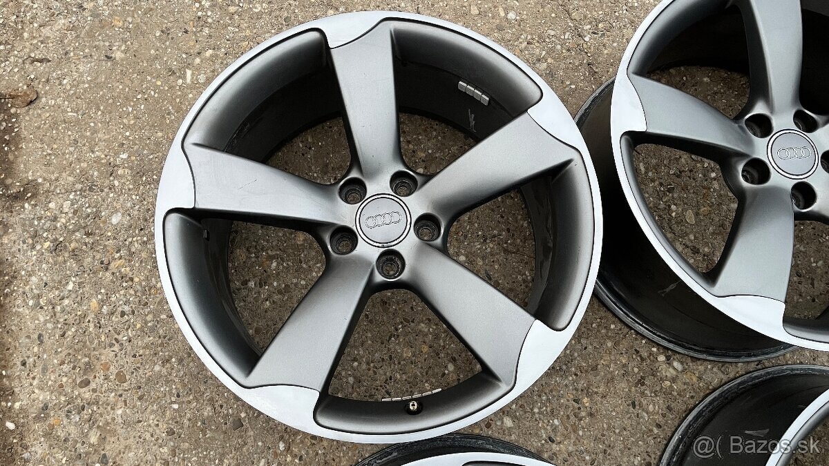Originál Audi rotor 5x112 r19 S5 - 6