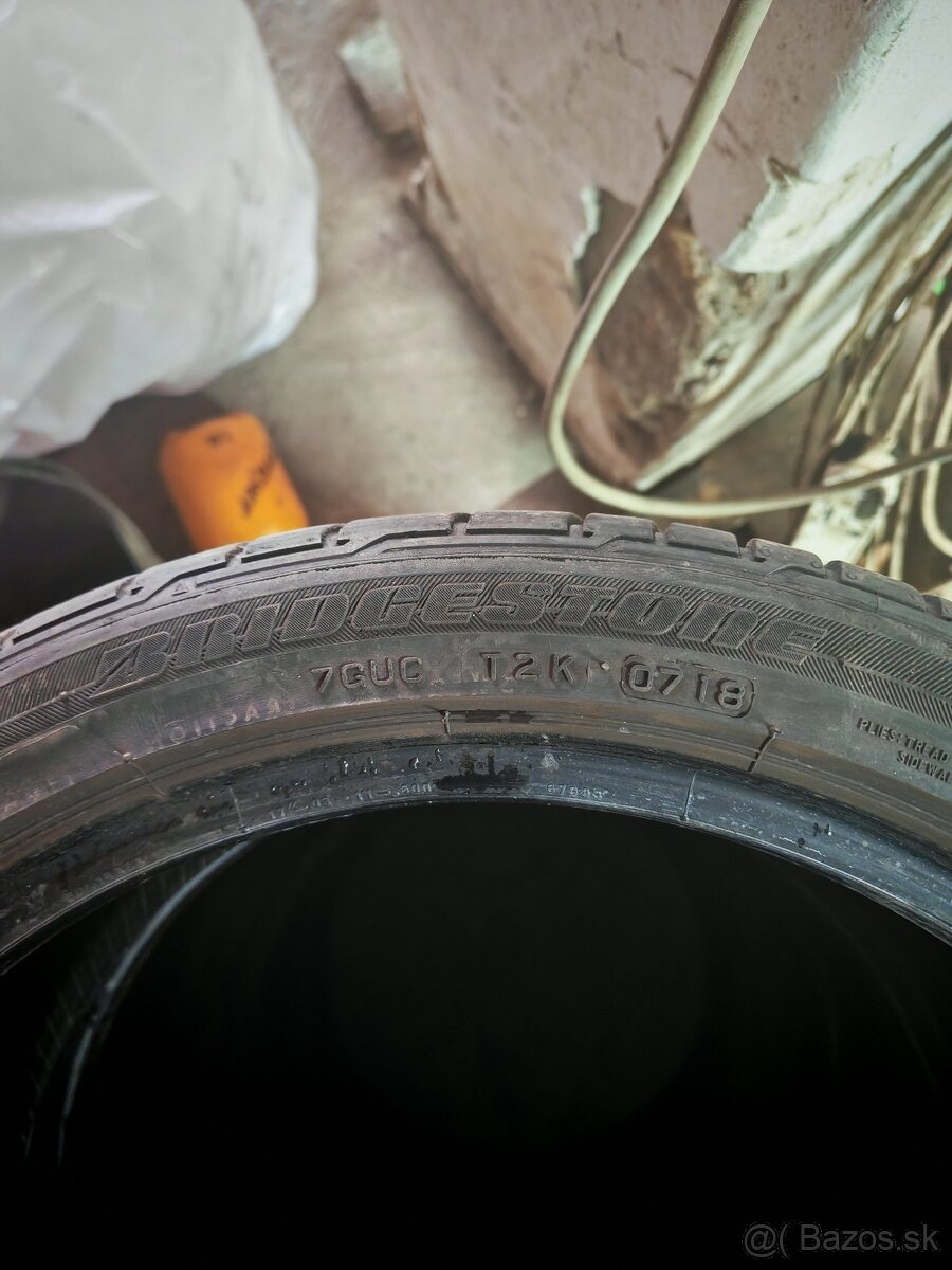 Bridgestone 215/40 r17 letne - 6